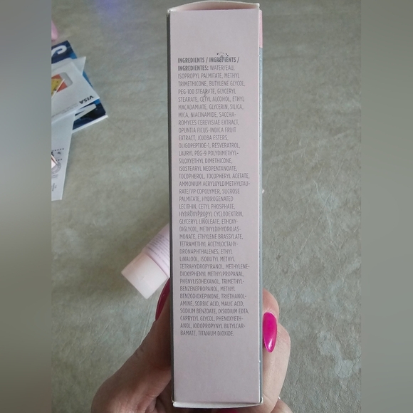 Mary Kay Timewise Age Minimize 3D Day Cream - Picture 3 of 7